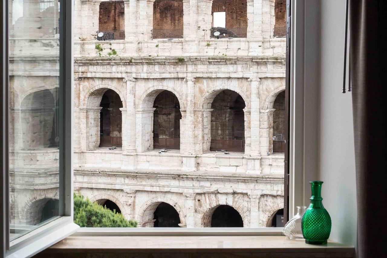 Amazing View Colosseo Rome Exterior photo